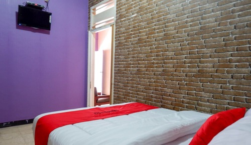 Habitación familiar (RedDoorz)