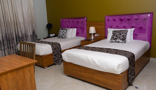 Habitación ejecutiva con 2 camas individuales