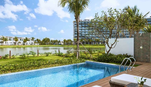 Villa, 2 habitaciones, piscina privada, vistas al lago