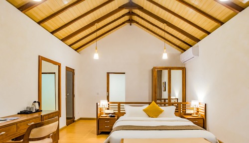 Deluxe Beach Villa