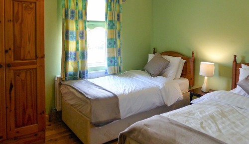 Casa de campo, 2 habitaciones, 2 baños