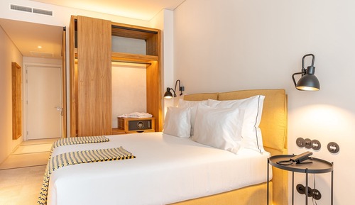Habitación estándar con 1 cama doble o 2 individuales