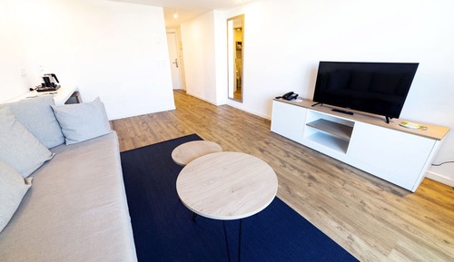 Suite junior, vistas al mar (2 Adults)