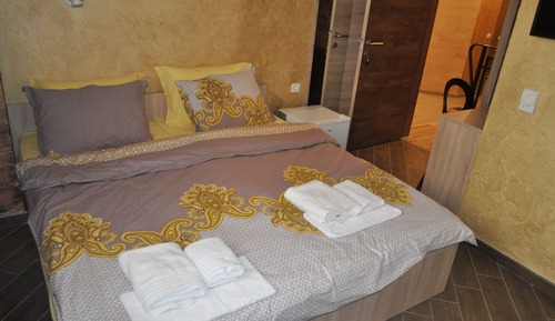 Habitación triple, vistas al jardín (1)