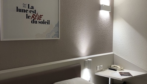 Habitación con 2 camas individuales