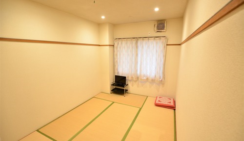 Habitación tradicional con 2 camas individuales, no fumadores, baño compartido (Japanese Style)