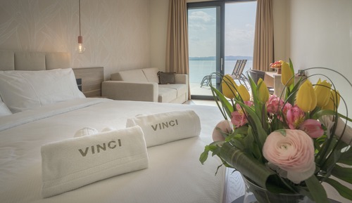 Suite junior, vistas al lago