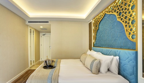 Habitación estándar con 1 cama doble o 2 individuales