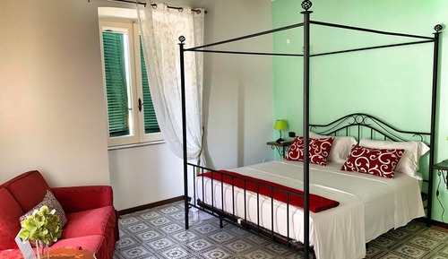 Habitación triple Deluxe, vistas a la montaña