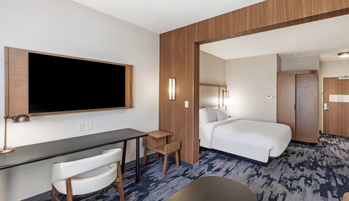 Suite, 1 cama de matrimonio grande con sofá cama