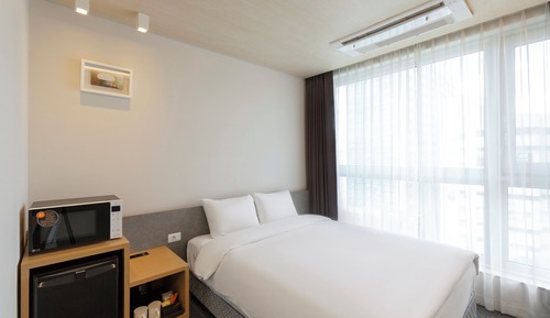 [24Hour Stay] Superior Double Room -Check-In 2PM, Check-out 2PM, Take a shower Amenity Kit