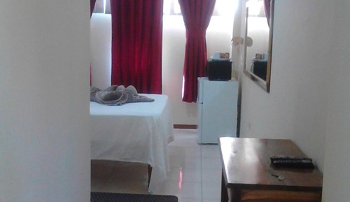 Deluxe Double Room (1 Full Bed)
