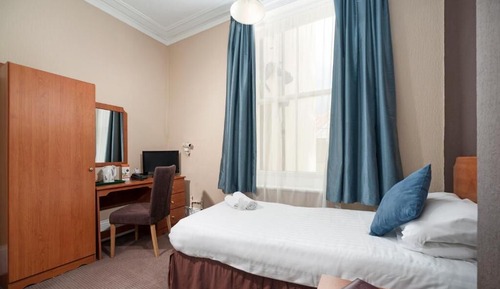 Cosy Double Room