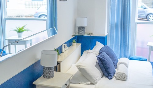 Habitación triple (Room G2)