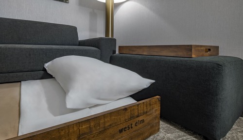 Suite, 1 cama de matrimonio grande (Mobility Accessible, Roll-In Shower)