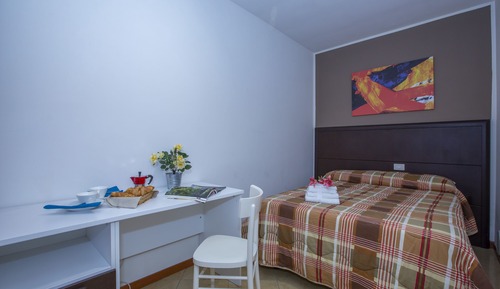 Apartamento familiar, 2 habitaciones (Fontana Del Lago Apt. 5)