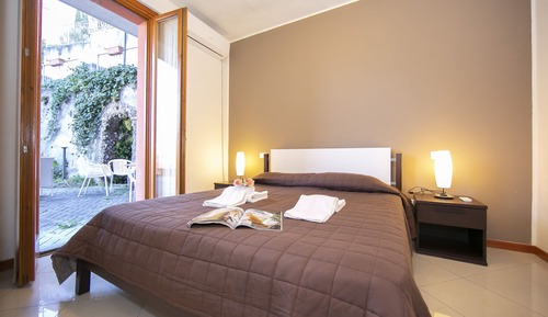 Family Apartment, 1 Bedroom (Fontana Del Lago Apt. 1)