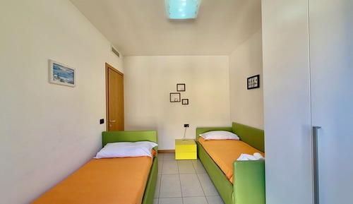 Apartamento familiar, 2 habitaciones, junto a la montaña (Residence degli Oleandri 6A)