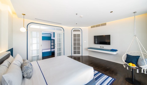 Habitación familiar, vistas a la ciudad