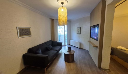 Suite familiar, balcón, vistas al jardín
