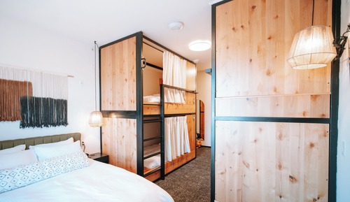Habitación familiar, varias camas