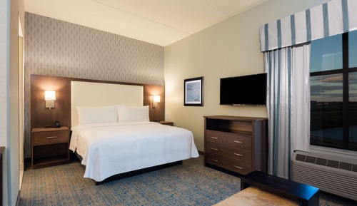 Estudio, 1 cama de matrimonio grande (Mobility & Hearing, Roll-in Shower)