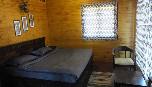 3 Room Swiss Cottage