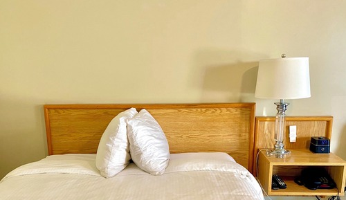 Habitación, 1 cama de matrimonio, cocina básica