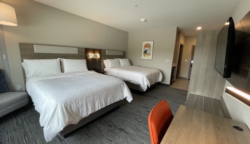 Habitación estándar, 2 camas de matrimonio, no fumadores (Communications Accessible)