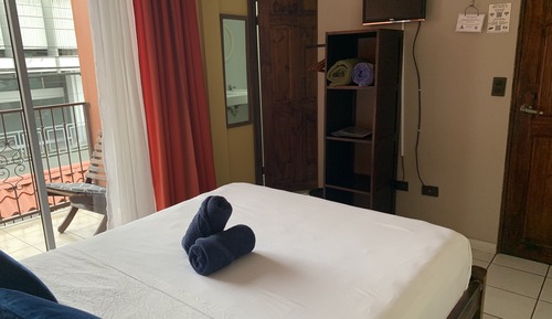 Habitación estándar doble, balcón