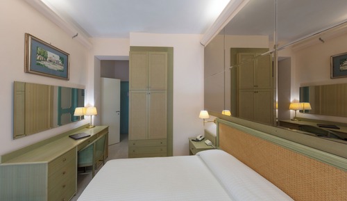 Habitación familiar, vistas al jardín