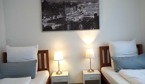 Habitación clásica con 2 camas individuales