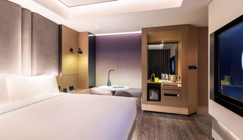 Habitación estándar, 1 cama de matrimonio grande, vistas al jardín