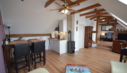 Estudio, cocina básica