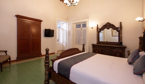 Suite familiar