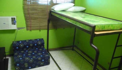 Habitación individual, dormitorio mixto