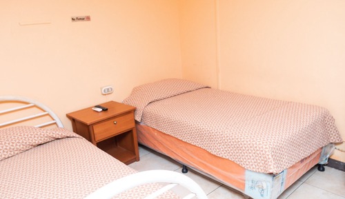 Habitación estándar con 2 camas individuales