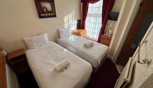 Habitación estándar con 2 camas individuales