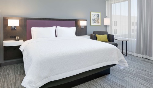 Habitación, 1 cama de matrimonio grande, accesible para personas con discapacidad, bañera