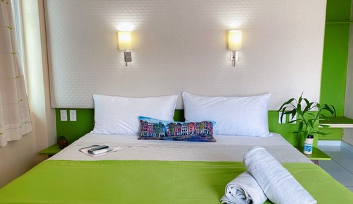 Rubi.Habitación Doble, Vista parcial al mar, De no fumar, Cama King Size