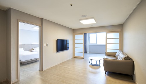 Hugreen Suite