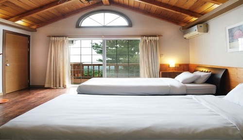Habitación estándar con 2 camas individuales