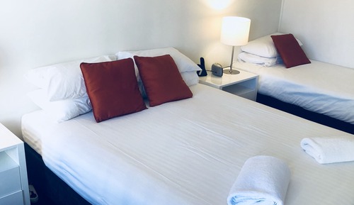 Habitación familiar, varias camas