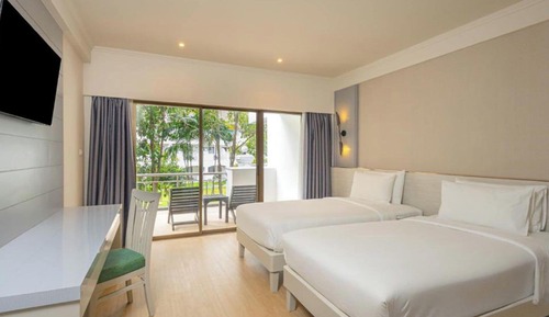 Resort Room with Garden View