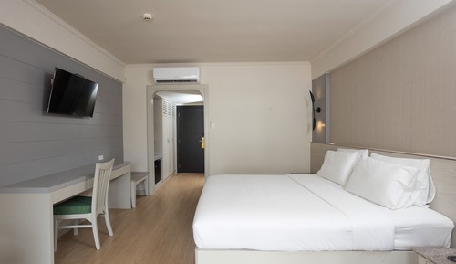 Resort Room with Garden View