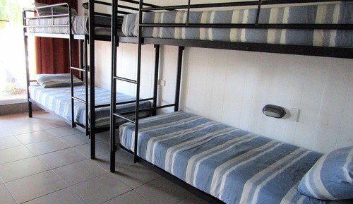 Dormitorio compartido básico, solo para mujeres (4 Beds)