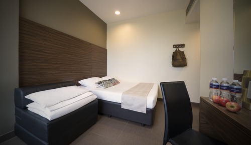 Superior Plus(1 Queen and 1 Single sofa bed)