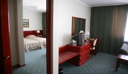 Habitación estándar con 1 cama doble o 2 individuales