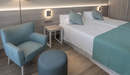 Habitación doble, vistas al mar (2 adultos)