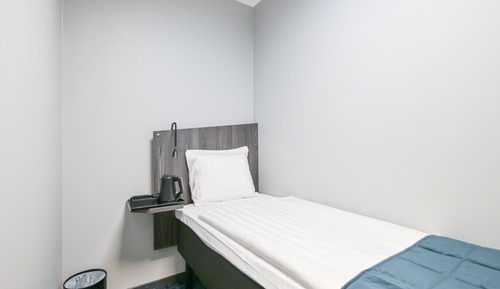 Habitación individual, sin ventanas
